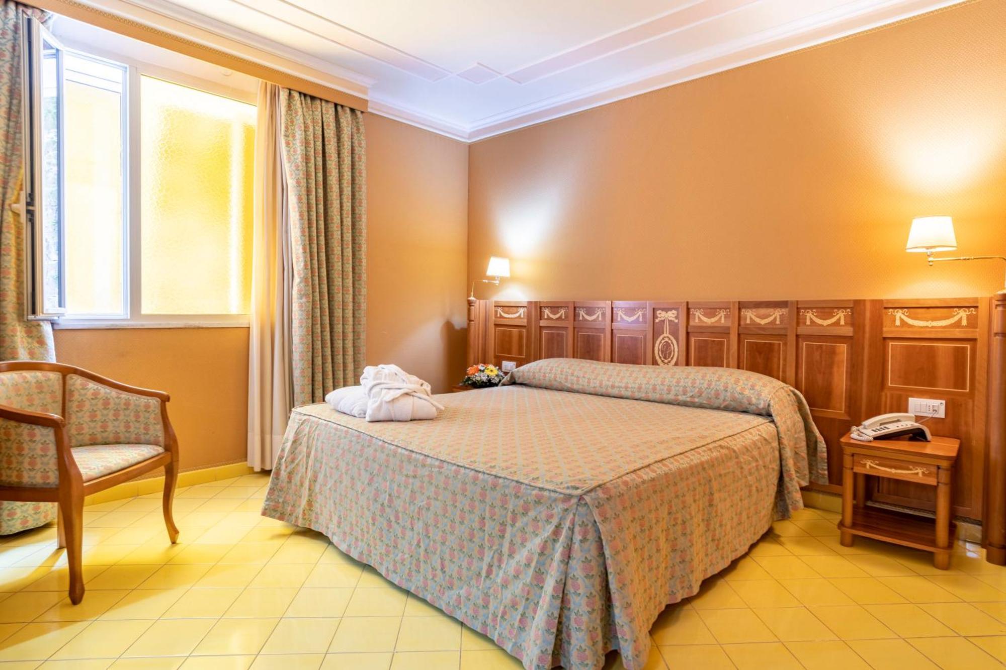 Grand Hotel La Pace (Adults Only) Sant'Agnello Kültér fotó